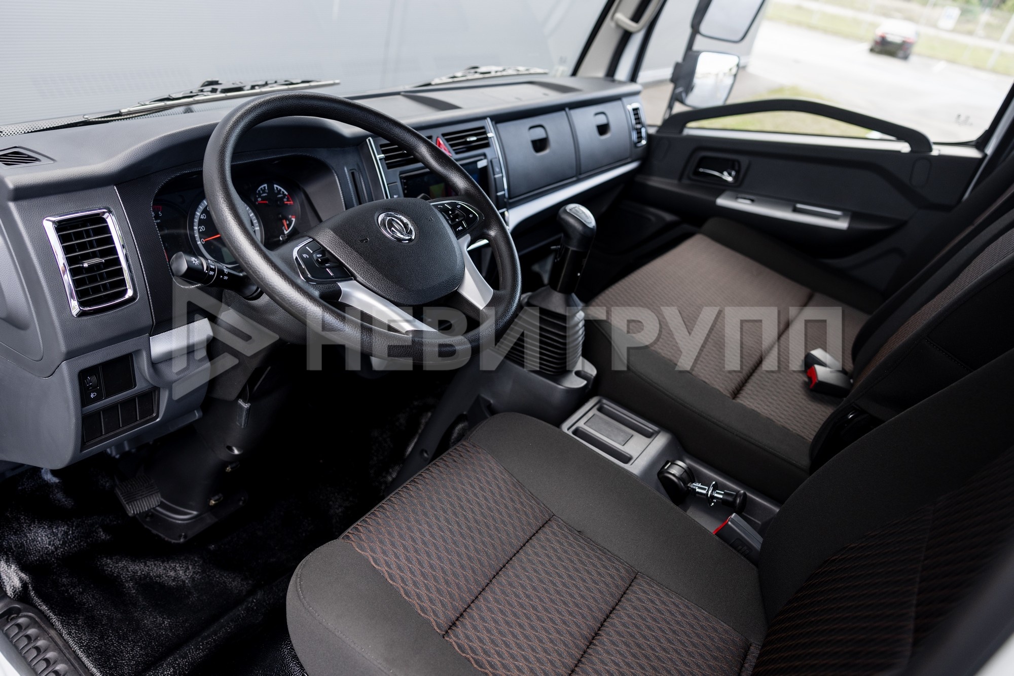 DONGFENG C120L Изотермический